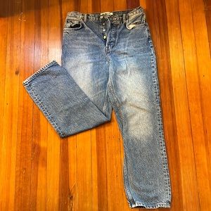 Reformation button-fly, relaxed fit jeans. Excellent condition.